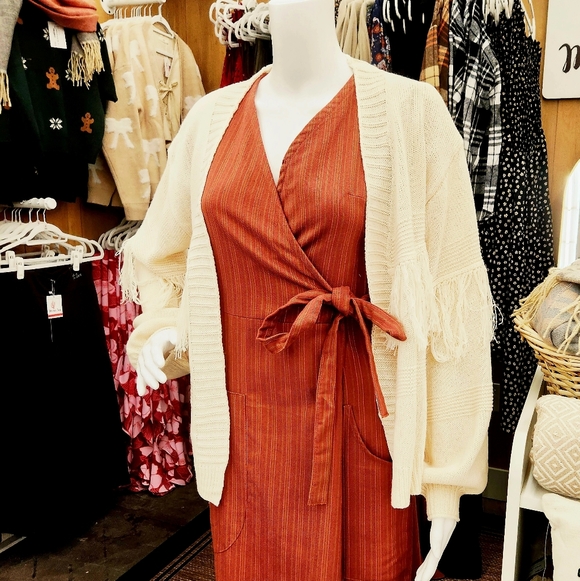 Miss Sparkling Fringe Open Front Cream Colored Cardigan Size XL (nwt) - Picture 2 of 2